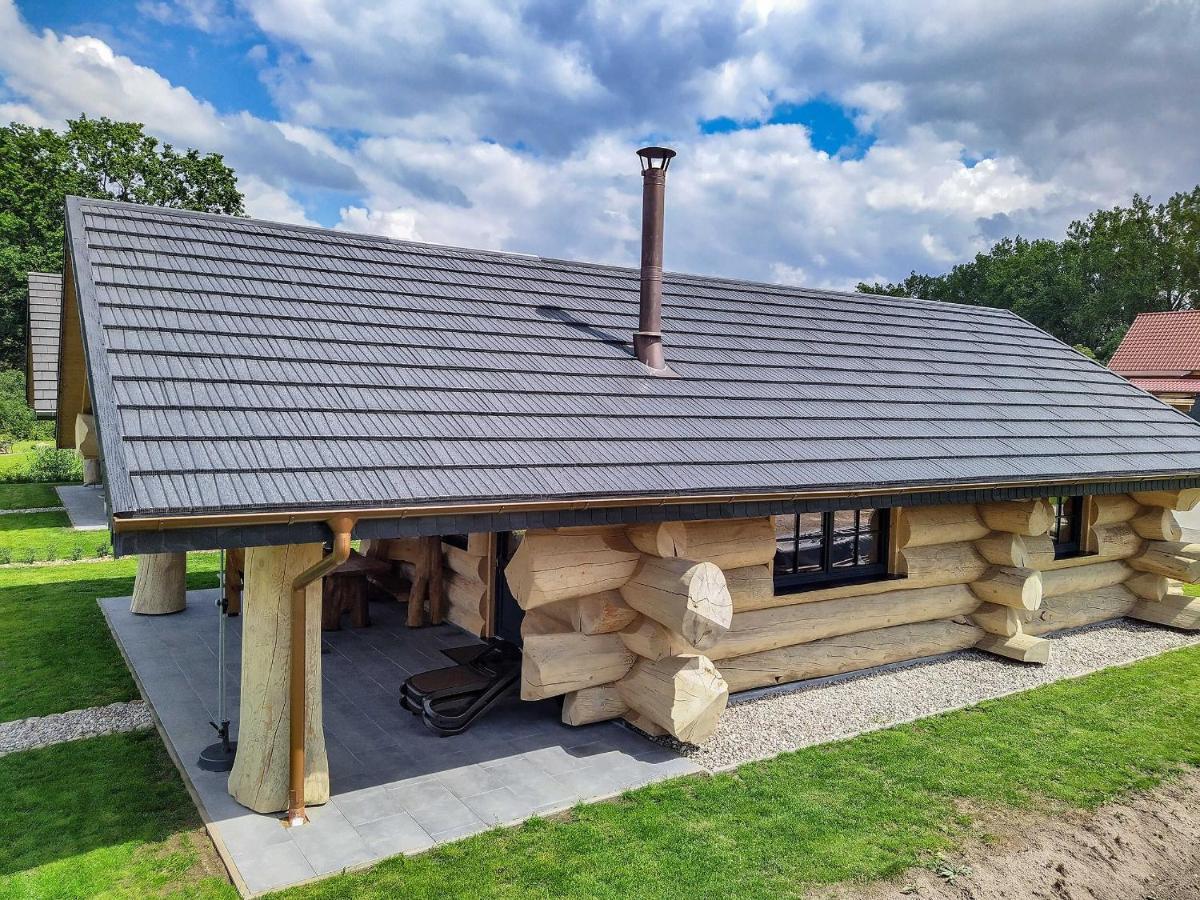 Naturstammhaus Tollensesee Groß Nemerow 外观 照片