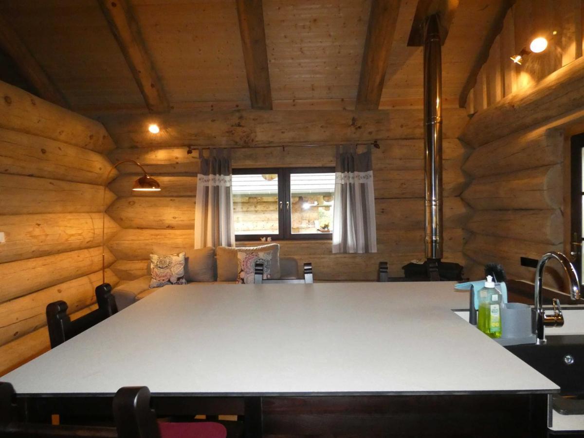 Naturstammhaus Tollensesee Groß Nemerow 外观 照片